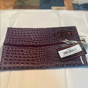 Makeup Junkie Purple lay flat bag
